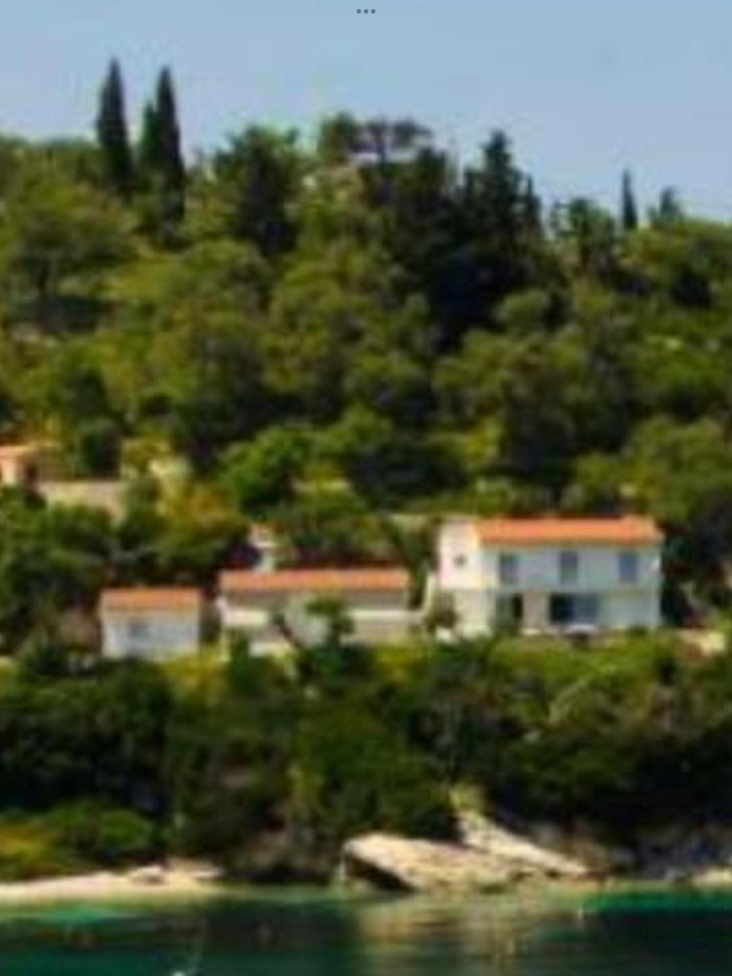 Longós Aronis Spyros Panoramic Seaview Apartments מראה חיצוני תמונה