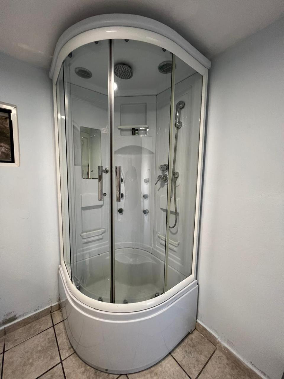 Longós Aronis Spyros Panoramic Seaview Apartments חדר תמונה