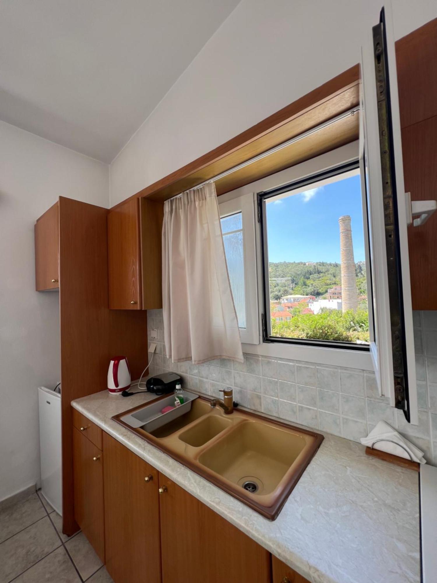Longós Aronis Spyros Panoramic Seaview Apartments חדר תמונה